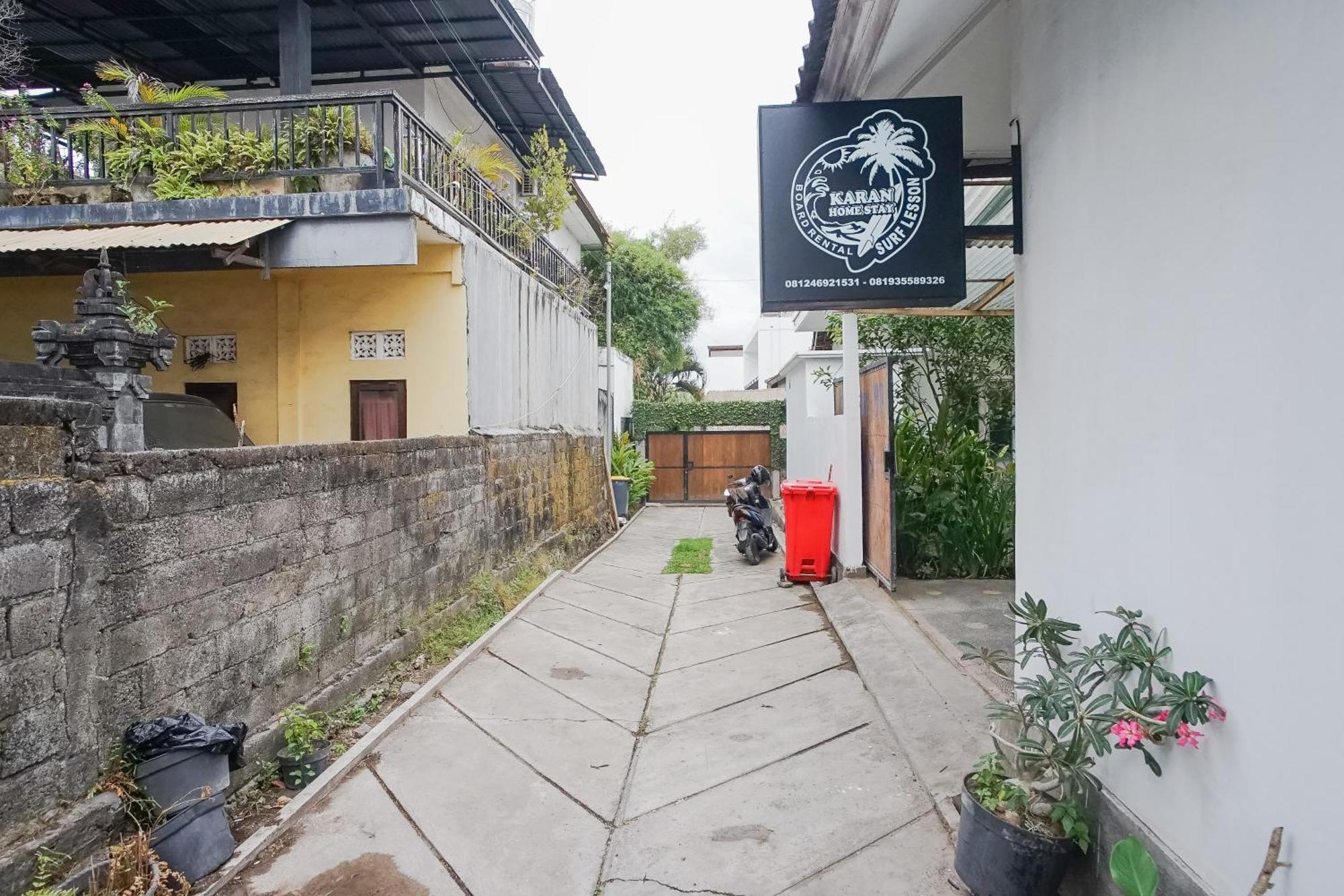 Karan Homestay Canggu Exterior photo